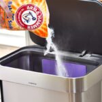 Jedlá soda v odpadkovém koši: proč pach zmizí za 24 hodin