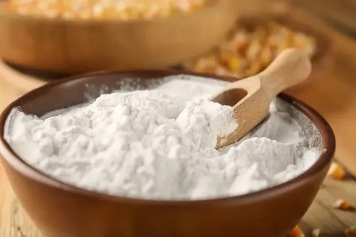 Kukuřičný škrob místo bílého vosku na ledě v zámcích dveří - image 2