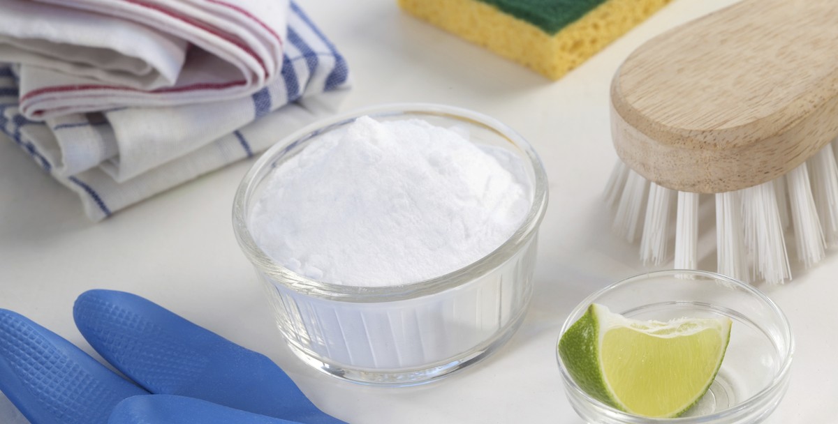 Obyčejný sůl na kobercích odstraní pachutlivost levněji než chemie - image 2