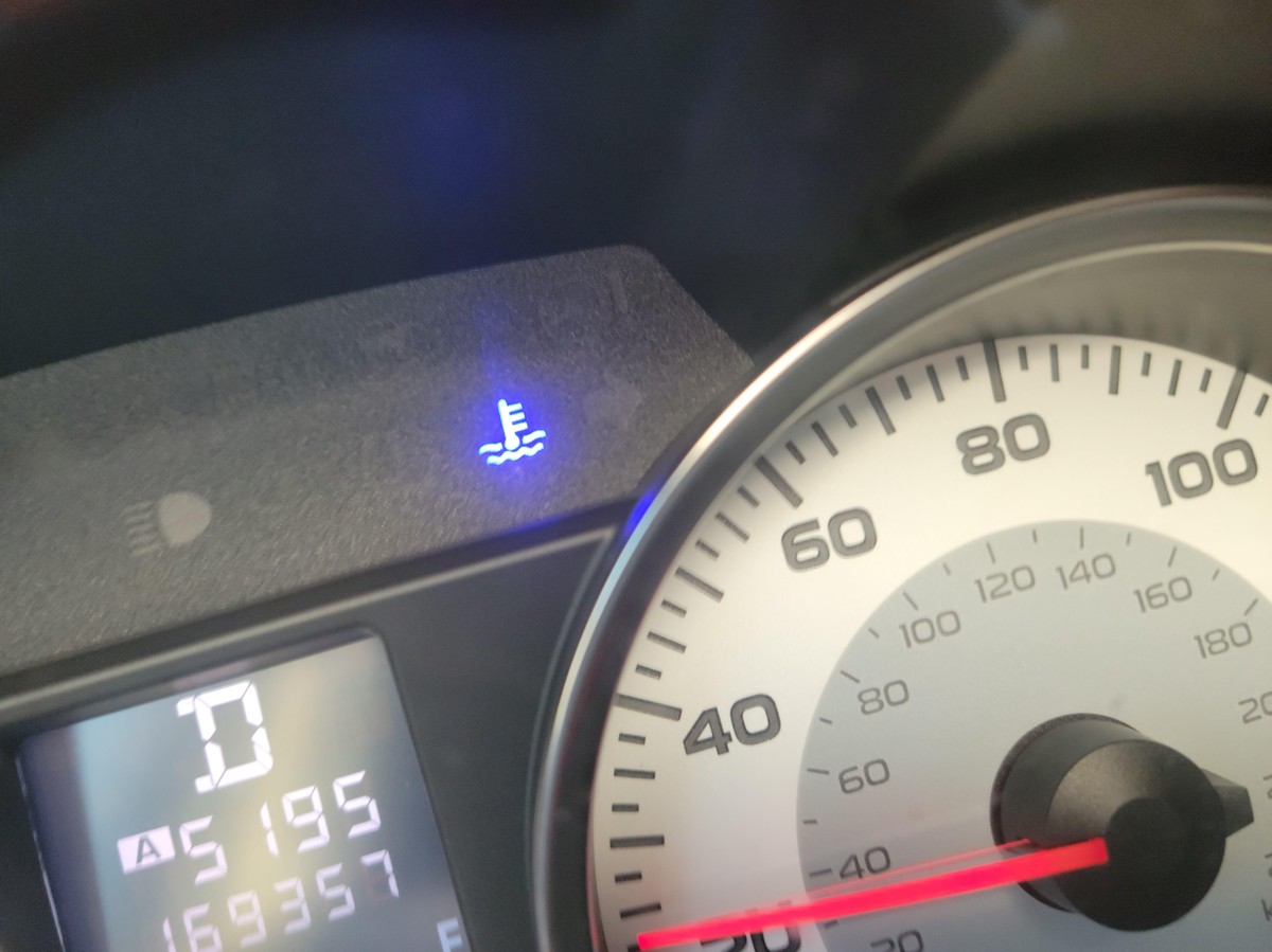 Proč opraváři aut nikdy nespouští motor v zimě hned - image 1