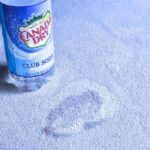 Sodovka v záchodě: 5 minut a máte čistý záchod bez chemie