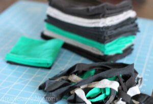 Staré trenýrky se změňují v nejlepší čistící hadr pro dům