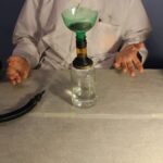 Starý punčoch jako filtr k vysavači - jak ušetřit stovky ročně