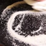 Obyčejná sůl v květináči zbaví vás závislosti na úklidových prostředcích