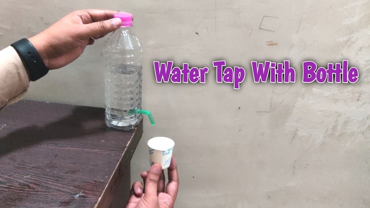 Plastová láhev na kohoutek: levný trik, jak ušetřit vodu každý den