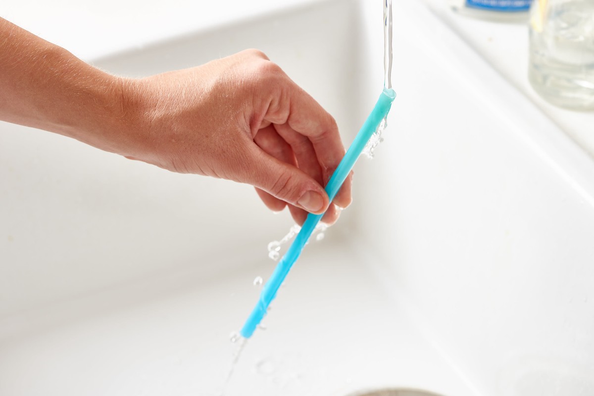 Plastové brčka jako ideální nástroj k čistění ventilace – nekupujte speciální pomůcky - image 1