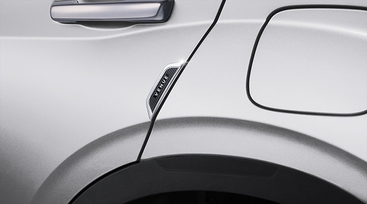 Průsvitný náplast na hrany dveří: jednoduchý trik proti prachu - image 1