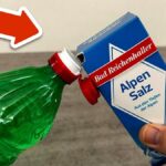 Sůl a ocet na zapaření v koupelně. Funguje lépe než chemie za 500 Kč