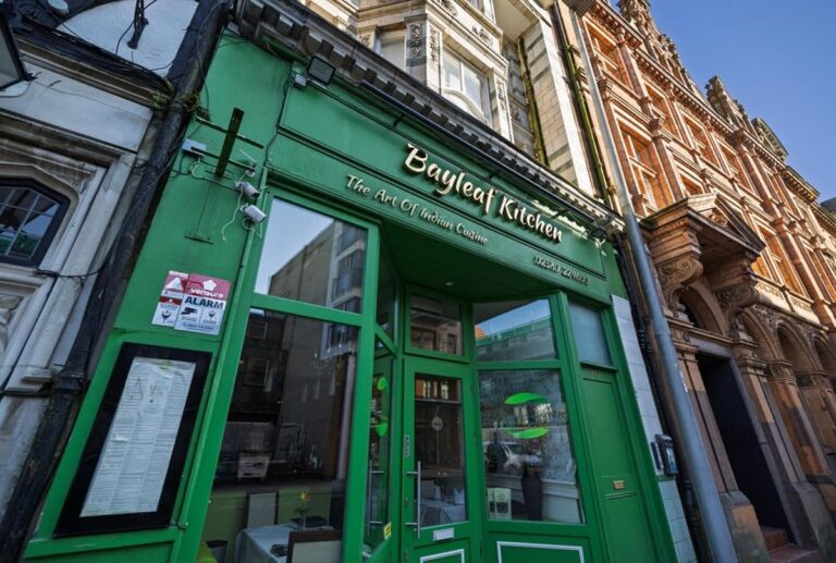 Vložte bobkový list do mouky a zapomeňte na molice навždy