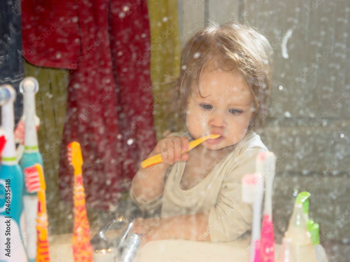 Zubní pasta na zrcadle zabraňuje páře lépe než jakýkoliv sprej - image 1