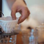 Kávový filtr proti vlhkosti: proč jej skrývají profesionální sprzatanice