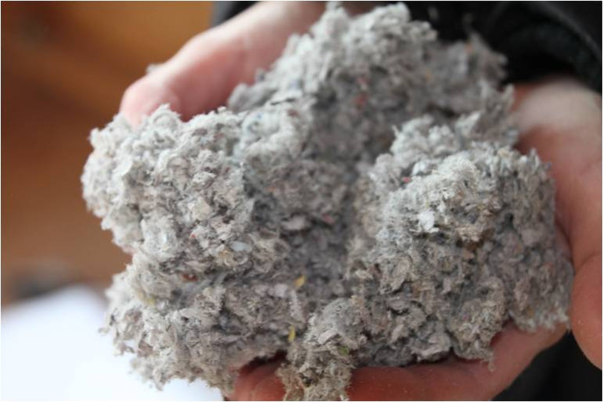 Starou novinovou papírem za radiátorem? Ušetříte až 30 % na vytápění - image 2